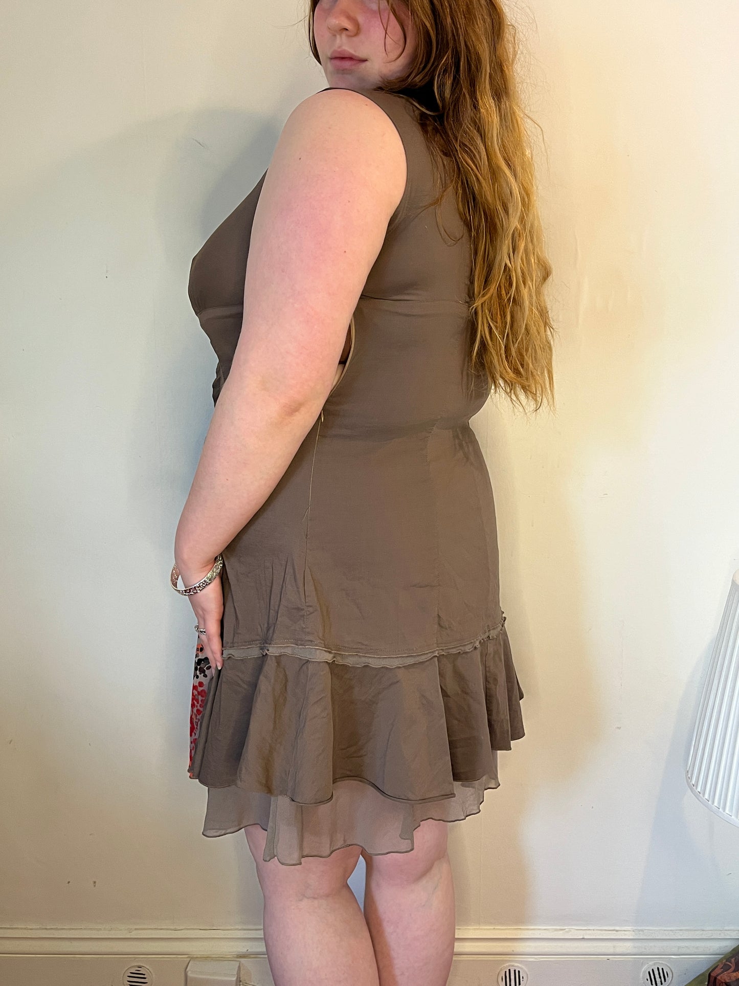 Sleeveless brown and orange midi dress - UK 18