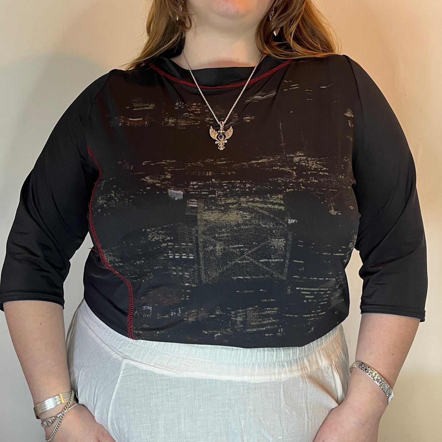 Black Graphic Tee - UK 22