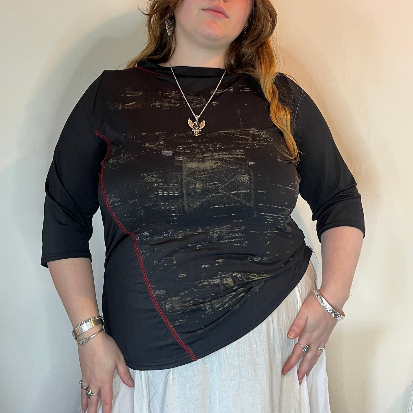 Black Graphic Tee - UK 22