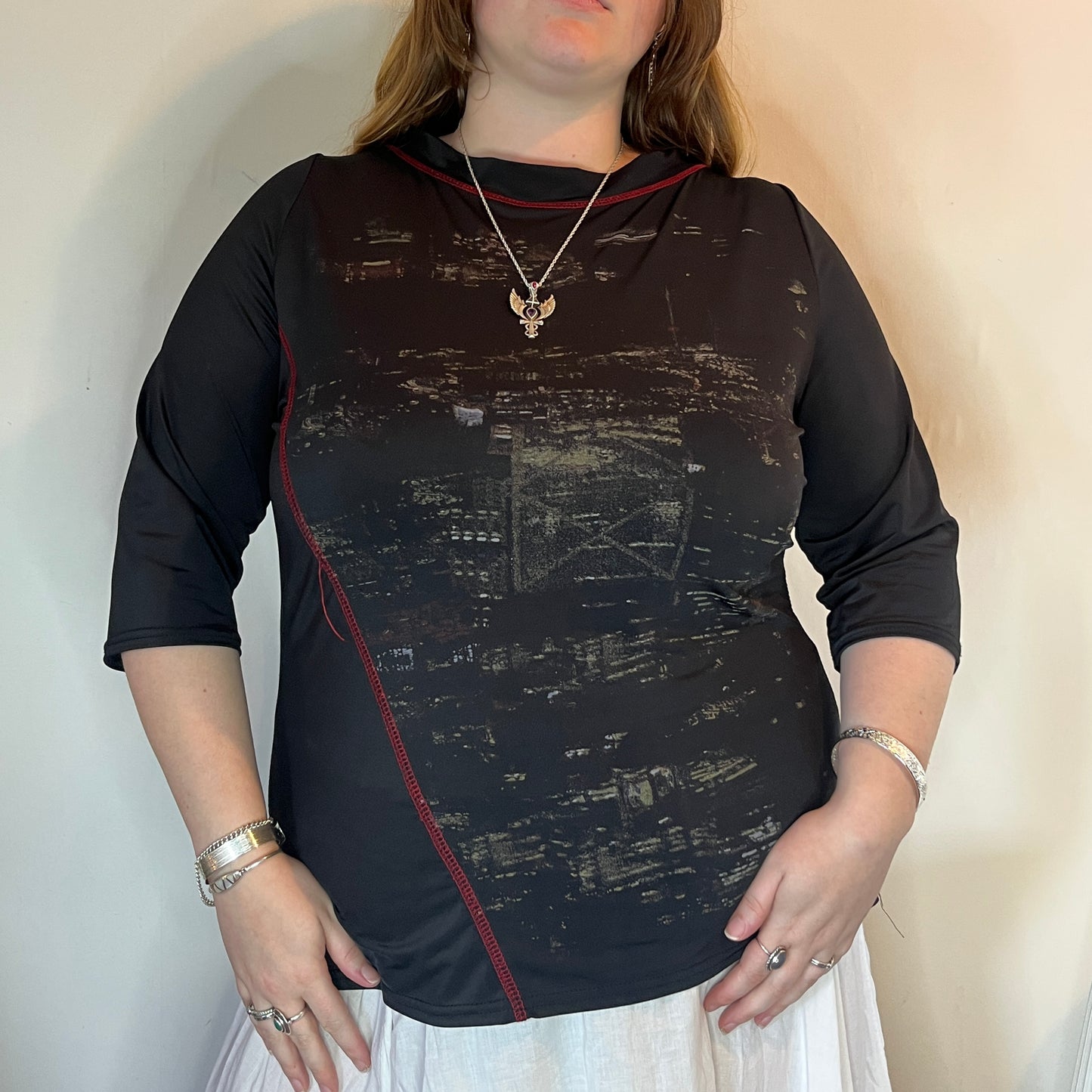 Black Graphic Tee - UK 22