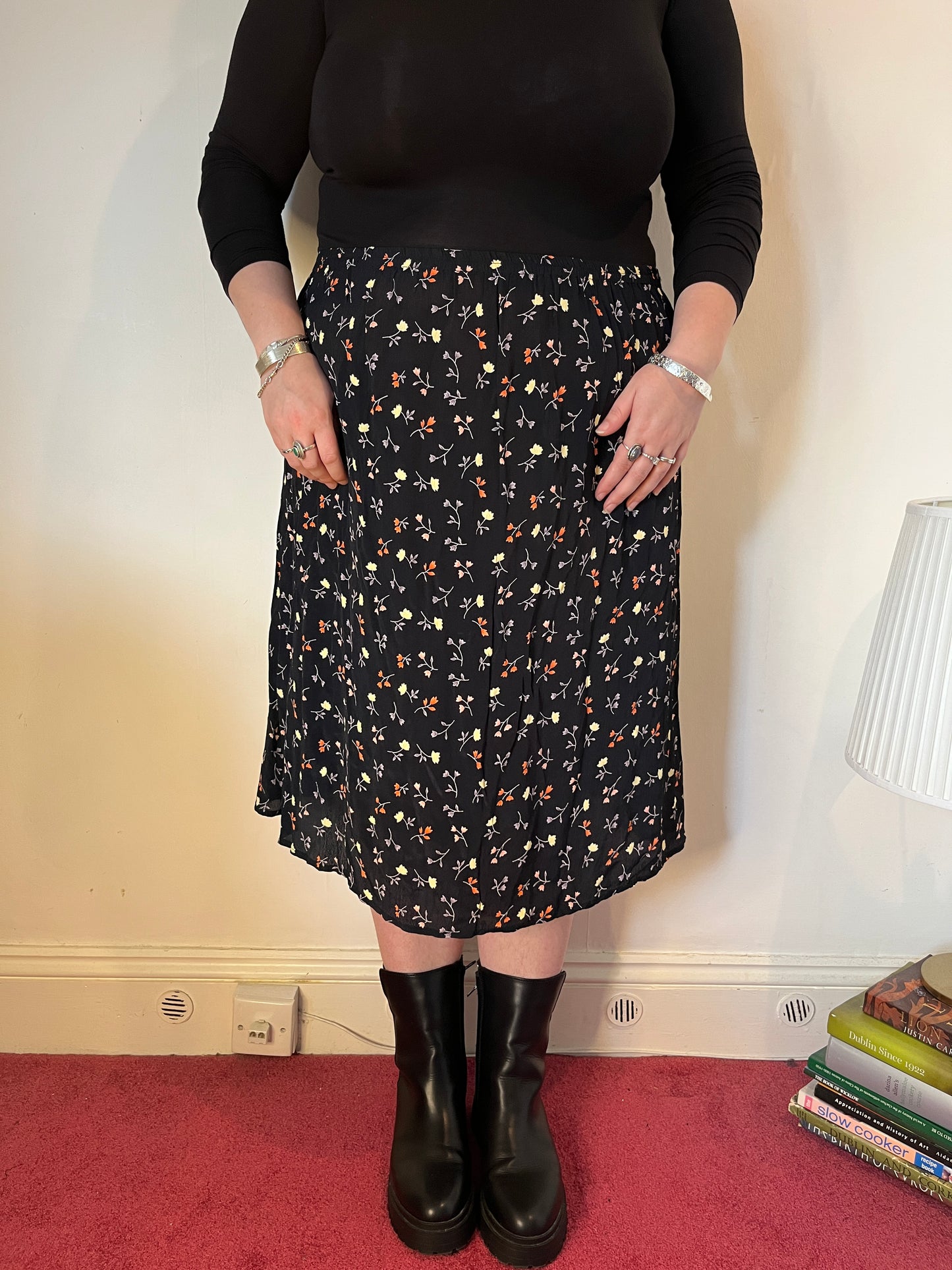 Vintage Black Floral Midi Skirt – UK 26