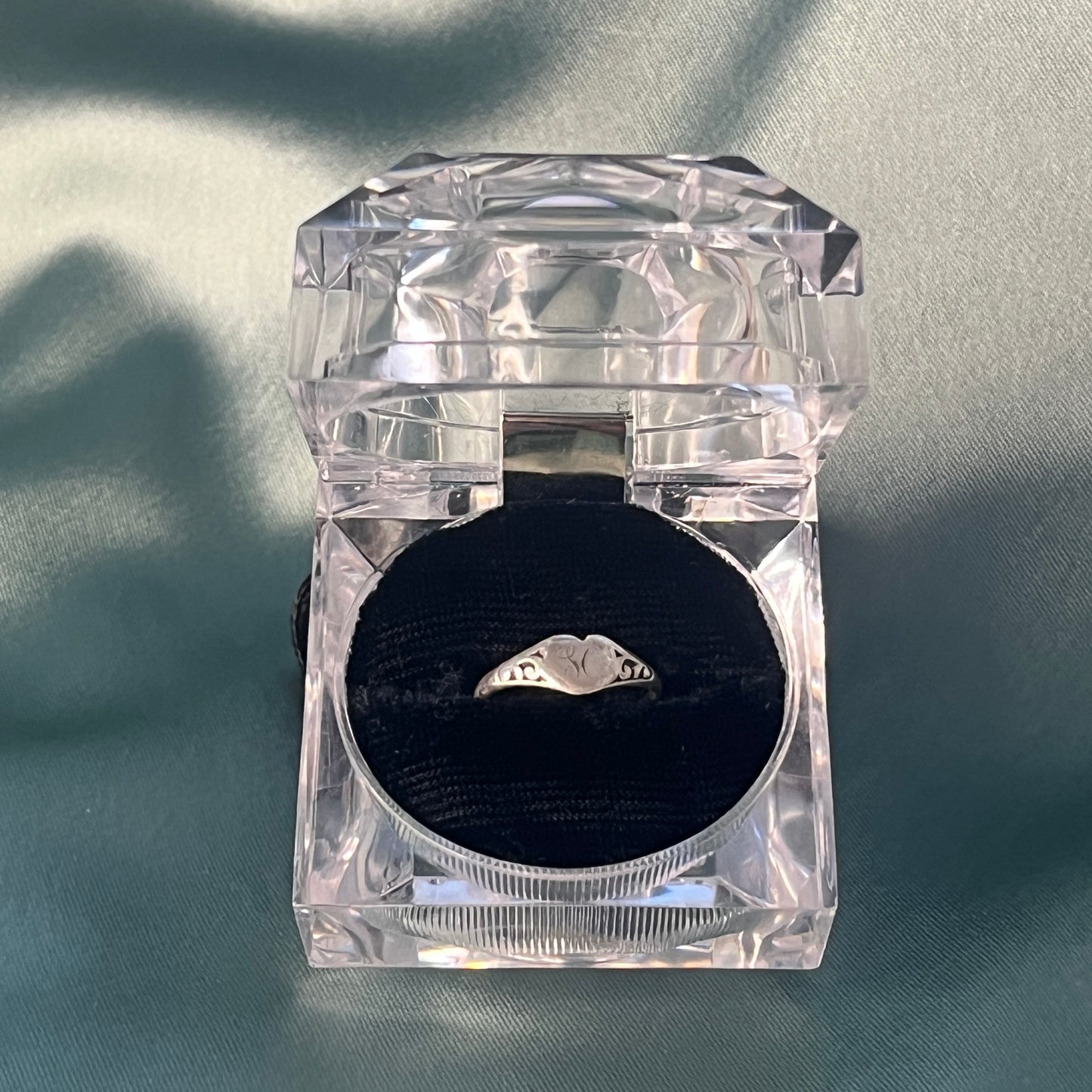Silver Mini Heart Signet Ring