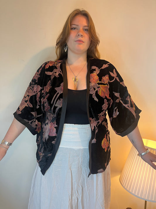 Vintage floral velvet kimono style cardigan