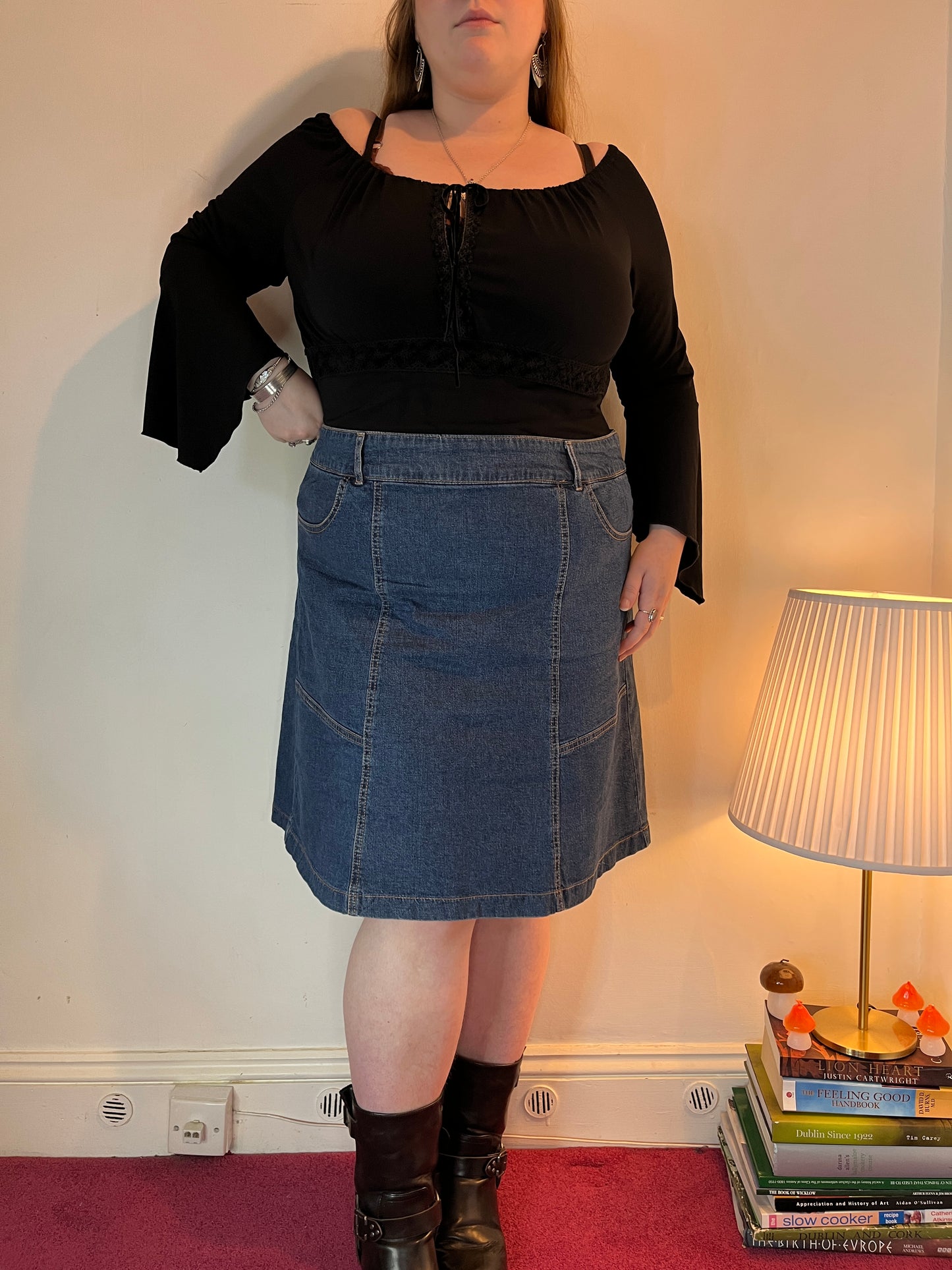 Vintage denim midi skirt 🦋