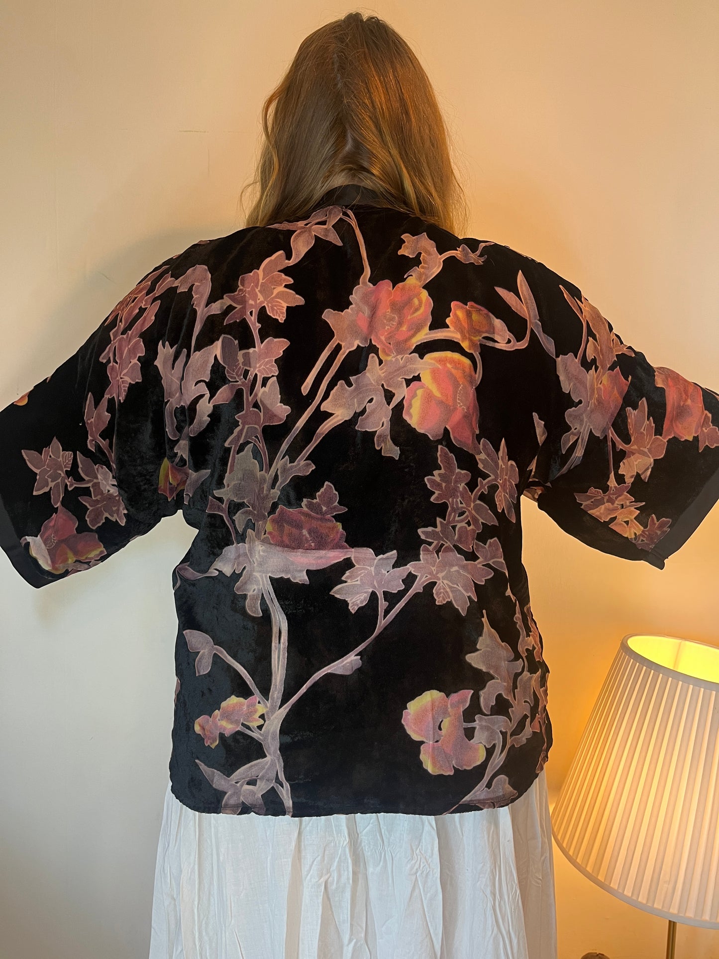 Vintage floral velvet kimono style cardigan