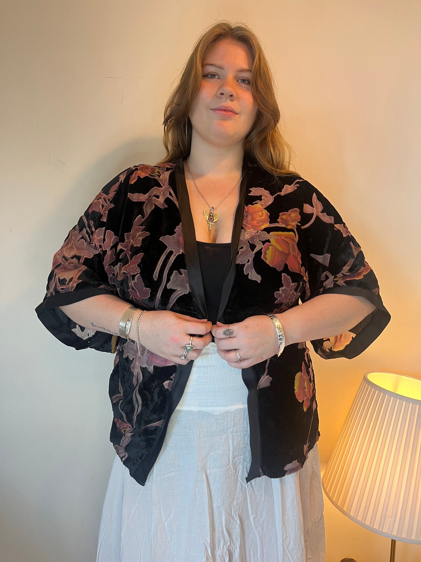 Vintage floral velvet kimono style cardigan