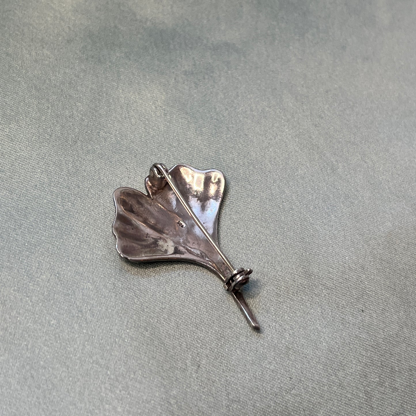 Silver Ginko Leaf Brooch