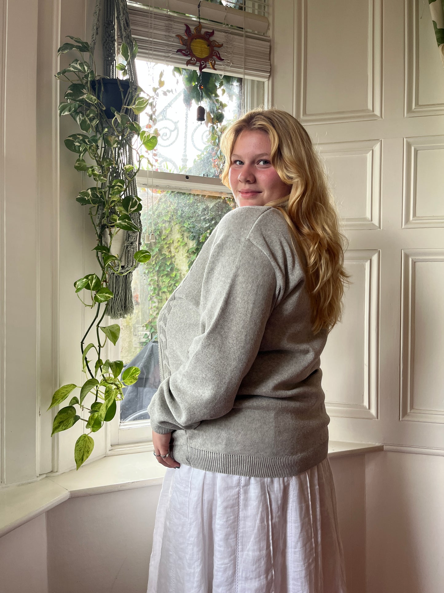 Vintage Grey Cable Knit Jumper - UK 24