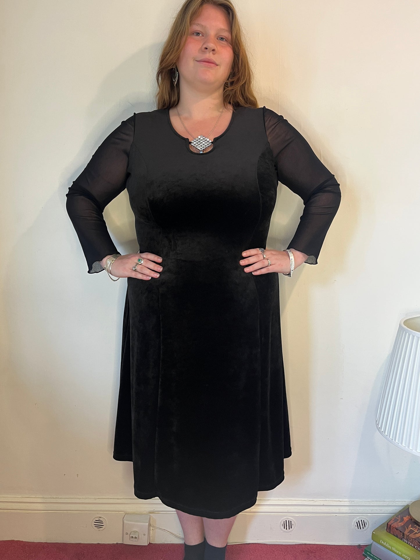 Vintage black velvet midi dress - UK 20