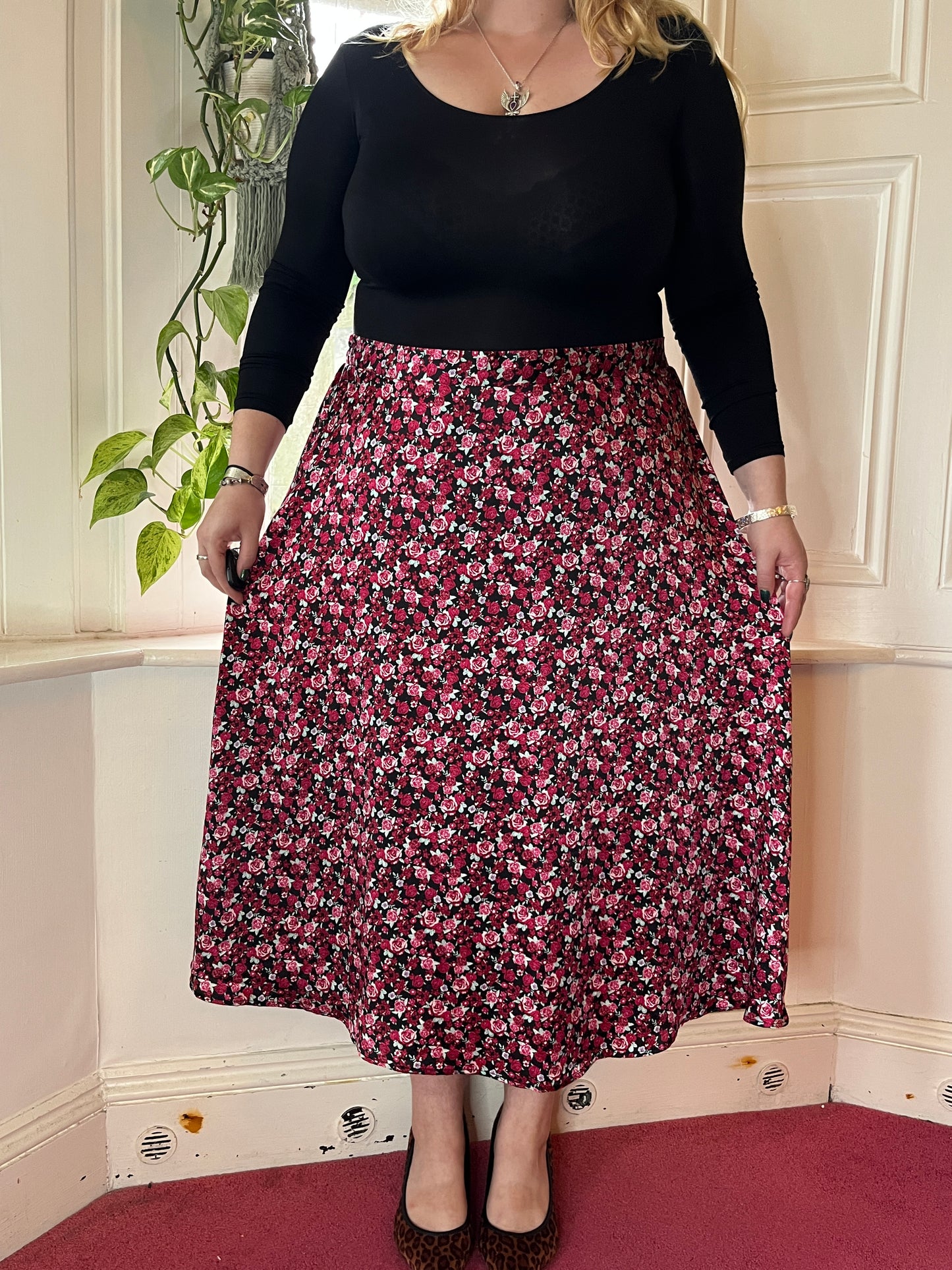 Vintage Red Floral Maxi Skirt - UK 26